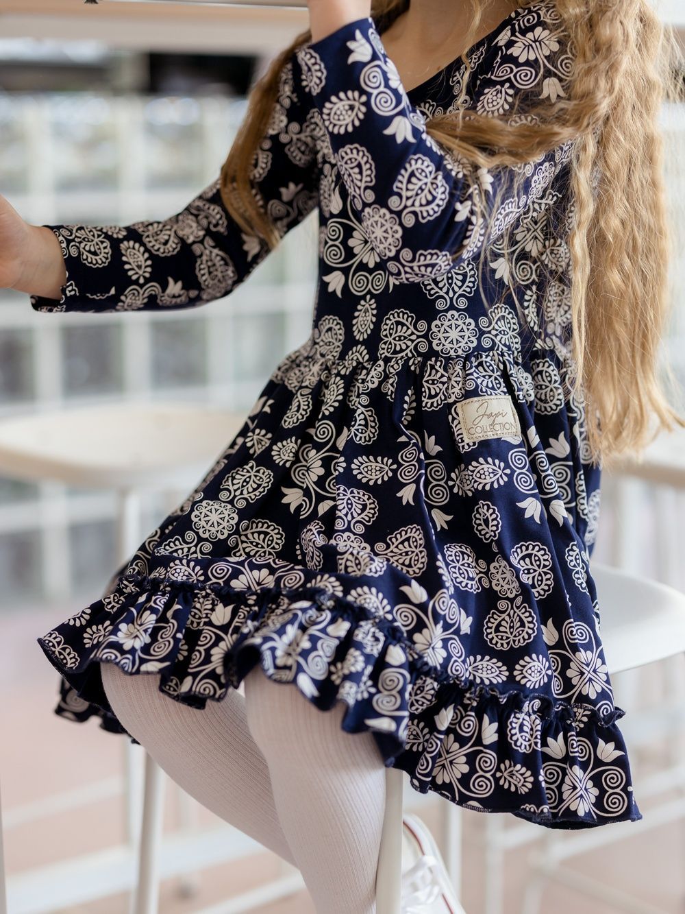 dievčenské šaty s dlhým rukávom